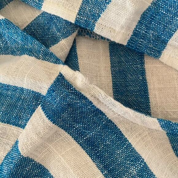 Soft Surroundings Teal and White Striped Peek-a-Boo Linen Blouse - XS Petite - Picture 5 of 6